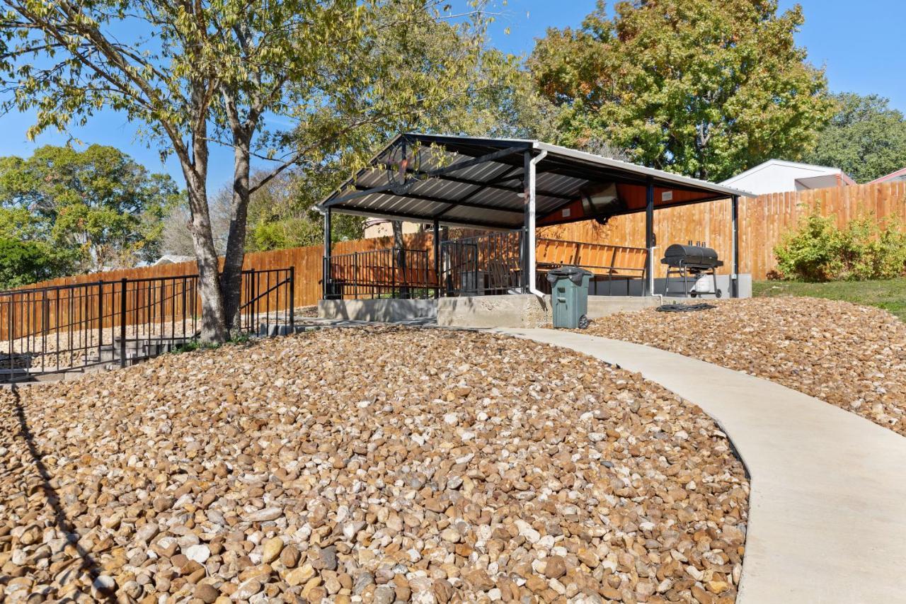 Villa Cyc Eclectic Back House With Bbq Gazebo San Antonio Esterno foto